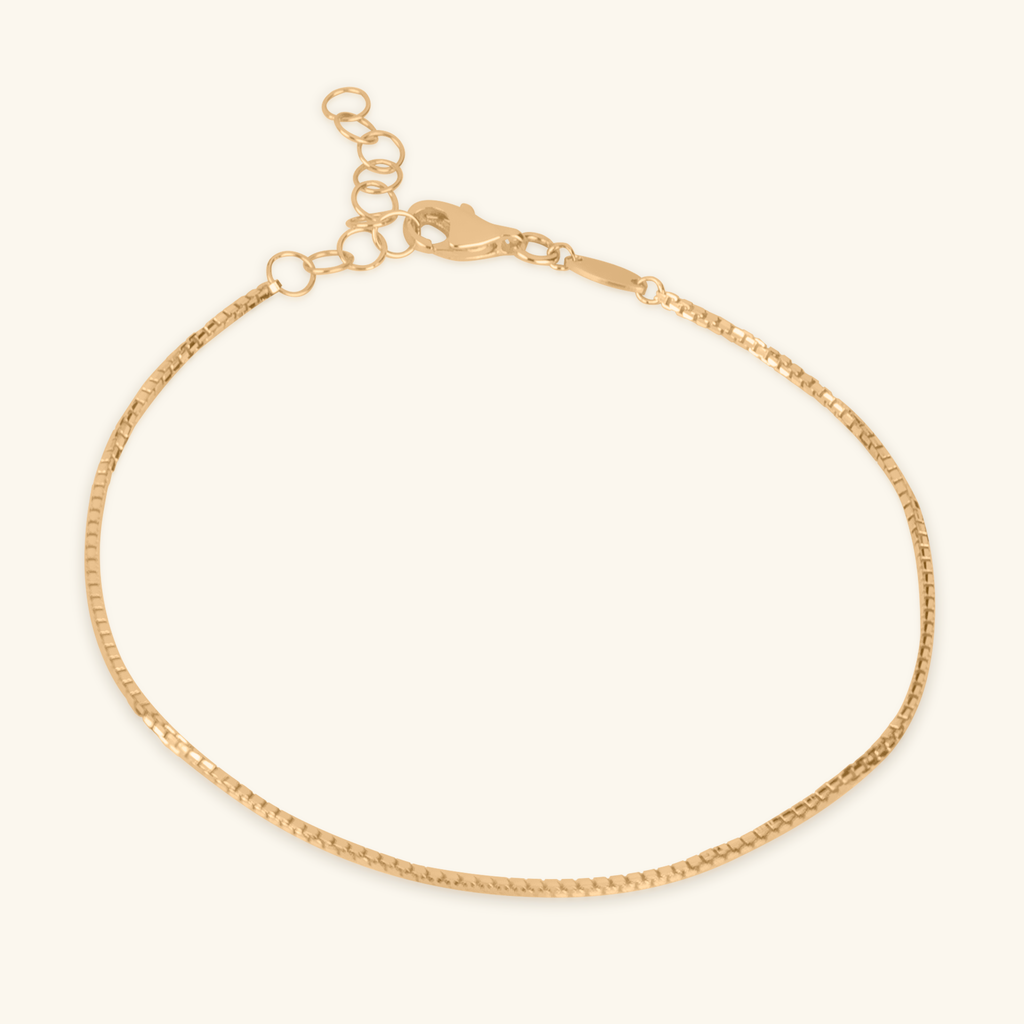 Bold Box Chain Bracelet, Made in 14k solid gold.