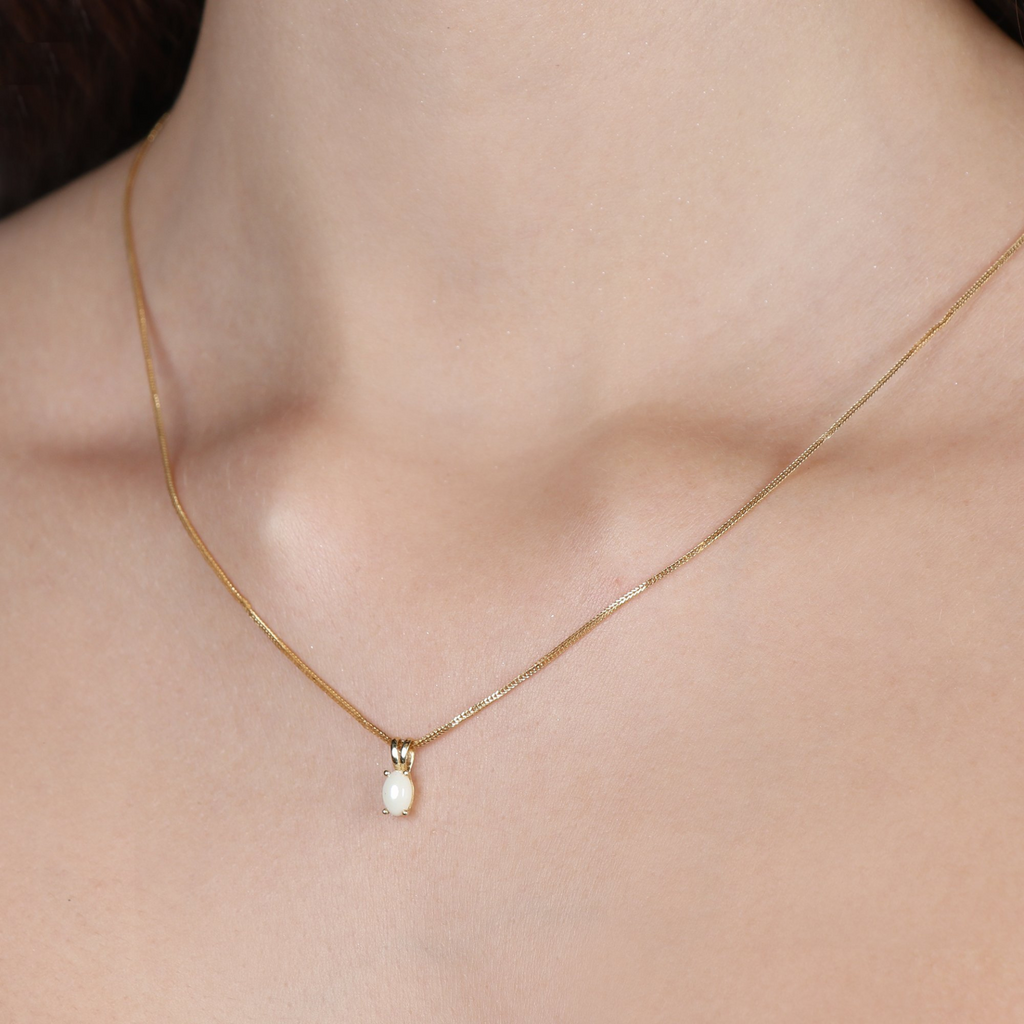 Birthstone Oval Pendant Pearl, Made in 18k Solid Gold