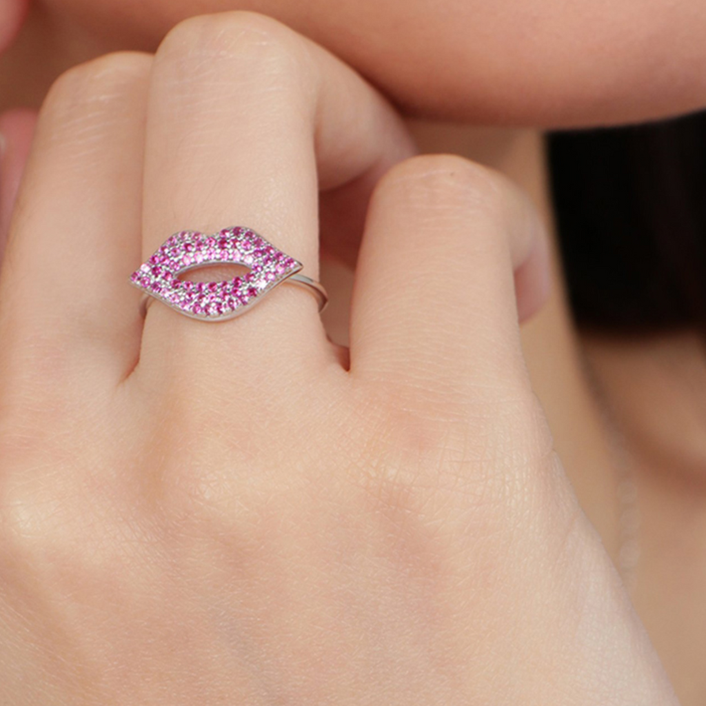 Kiss Mark Ring, Handcrafted in 925 Sterling Silver