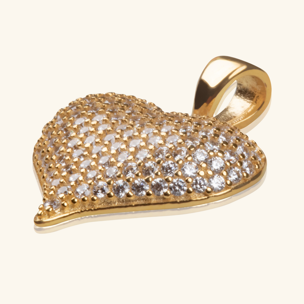 Isla Heart Pendant, Made in 18k solid gold