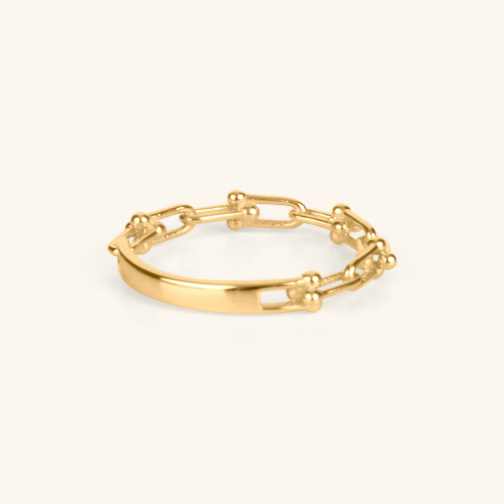 Close-up of Beaded Link Ring 14k gold – Foundry