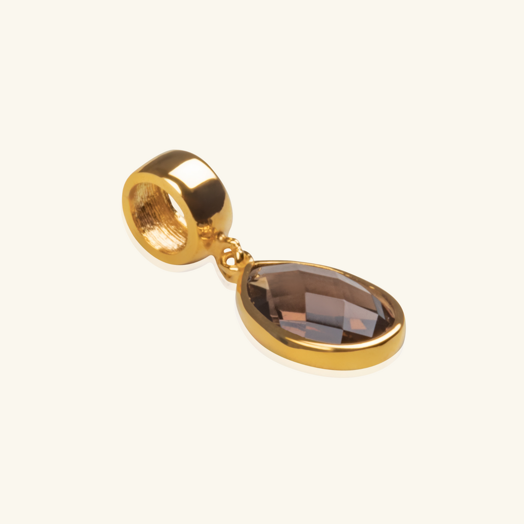 18k gold Black Sapphire Pear Charm – Foundry Jewelry