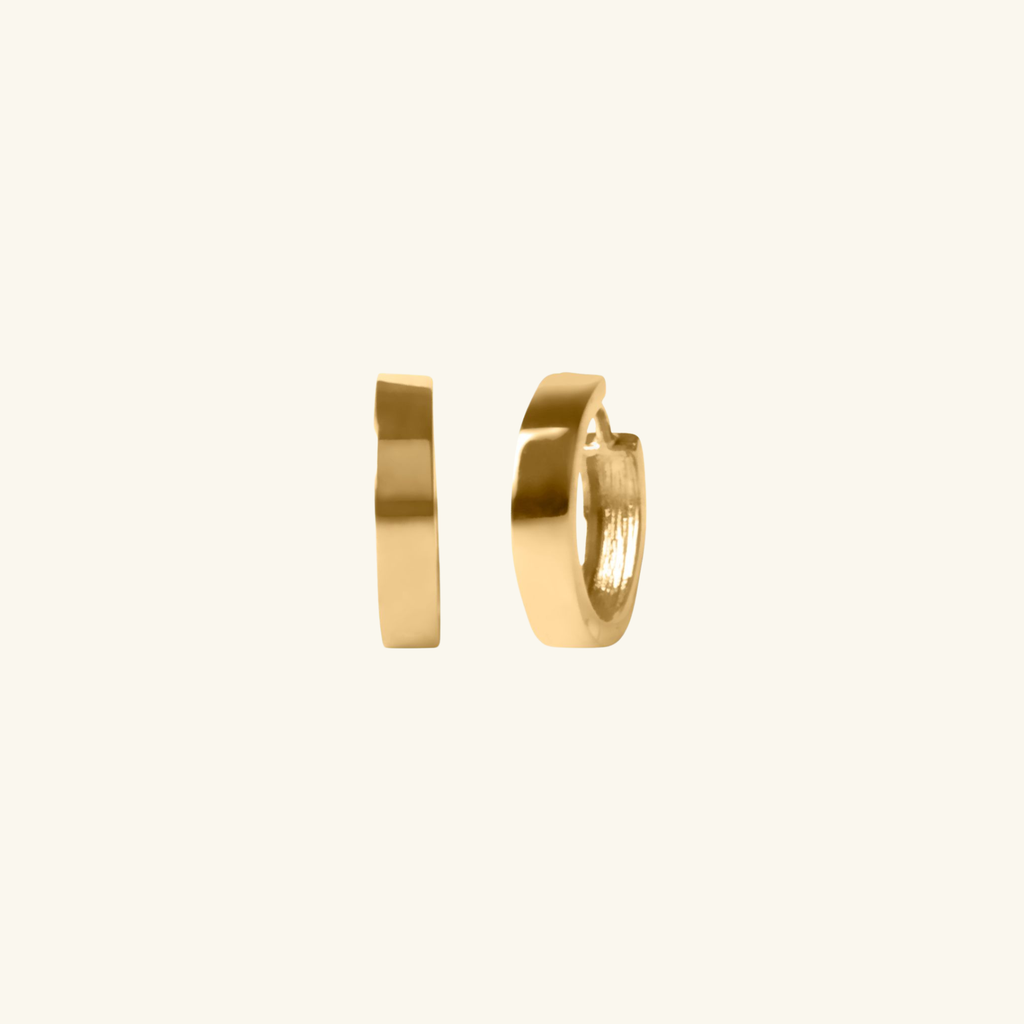 18k gold Essential Hoop Earrings, front view – Foundry Jewelry