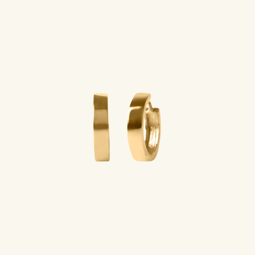 18k gold Essential Hoop Earrings, front view – Foundry Jewelry
