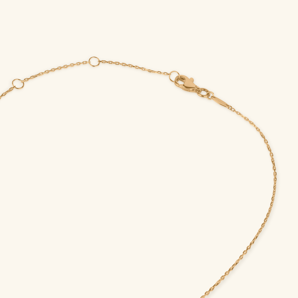 Close-up of lobster clasp on Mother of Pearl Bar Necklace 14k gold – Foundry