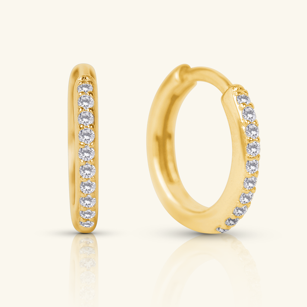 Close-up of saddle back on Pave Diamond Small Hoops 18k gold – Foundry