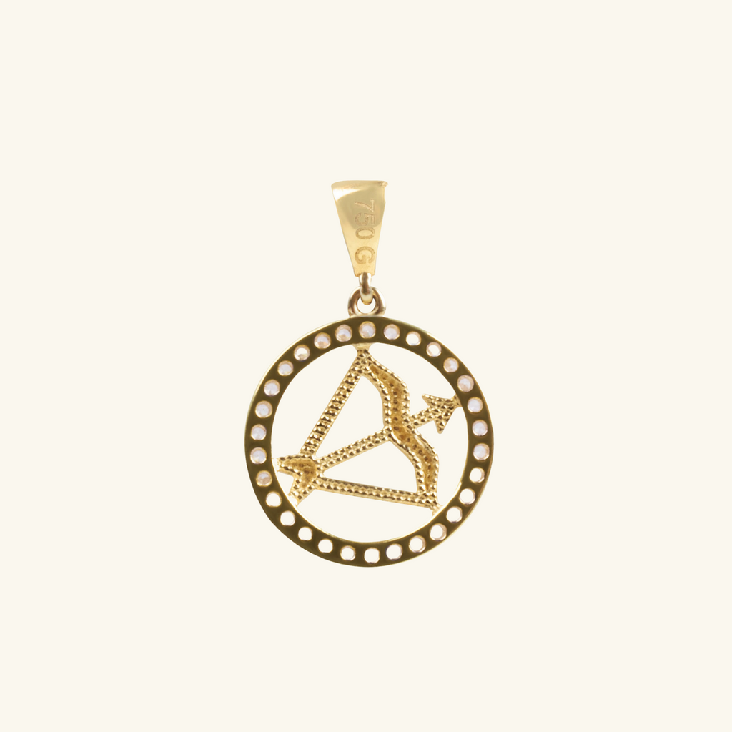 Close-up of Sagittarius Zodiac Sign 18k gold – Foundry