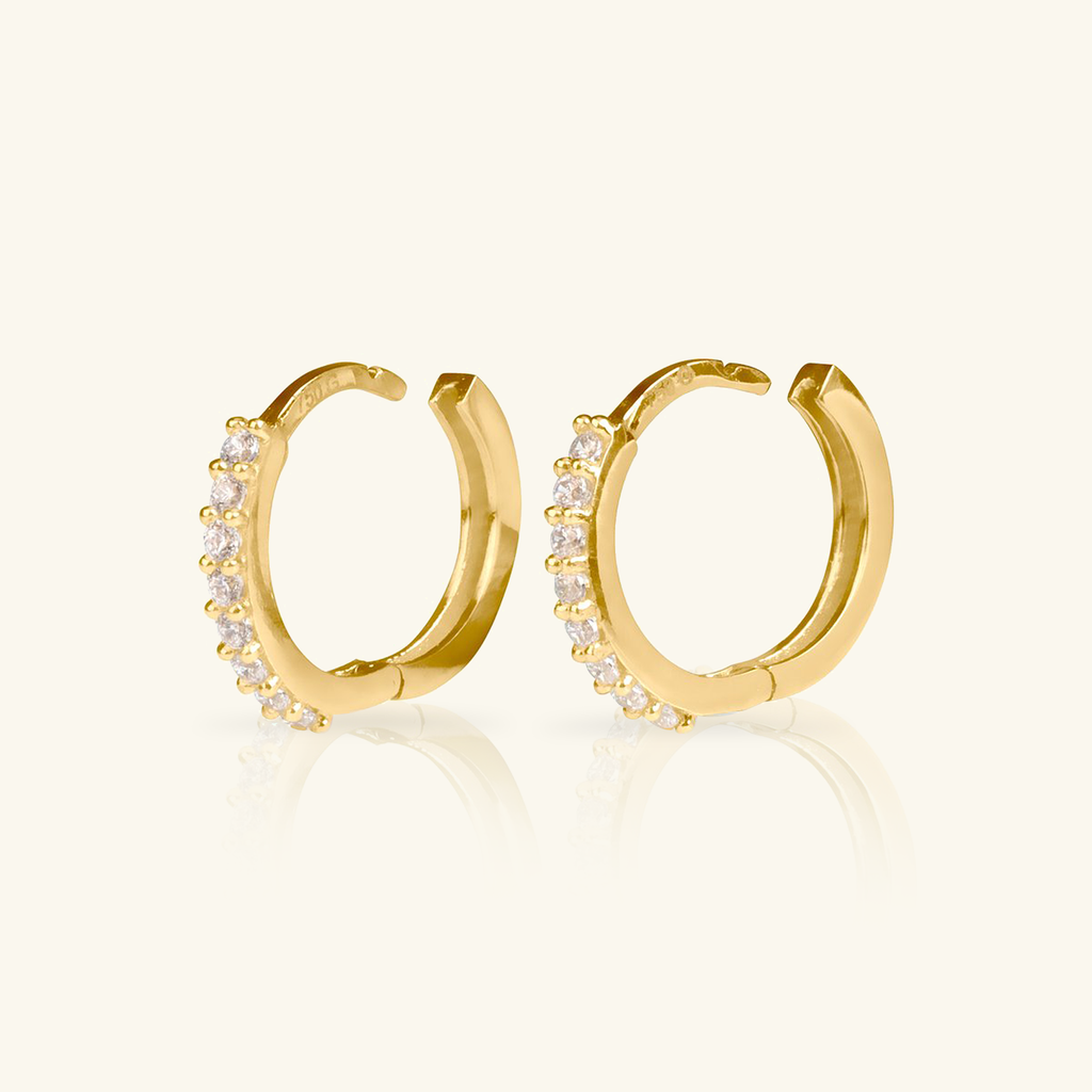 Close-up of saddle back on Single Line Mini Hoops 18k gold – Foundry