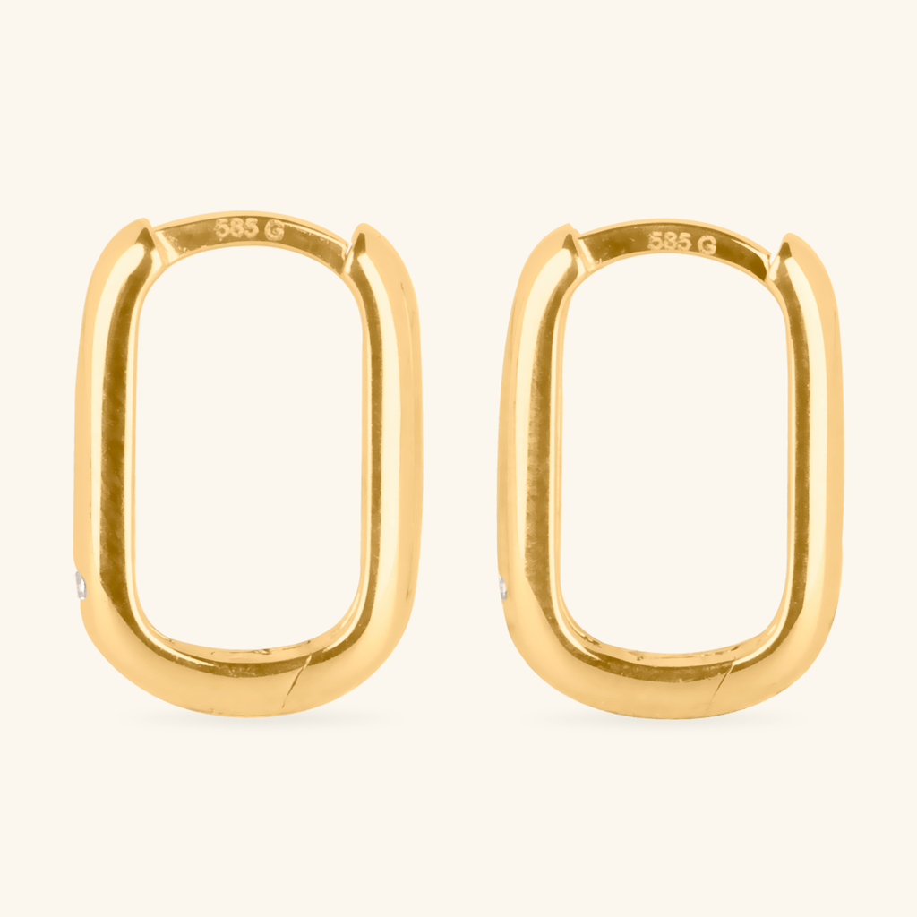 Close-up of saddle back on Solo Small U Hoops 14k gold – Foundry