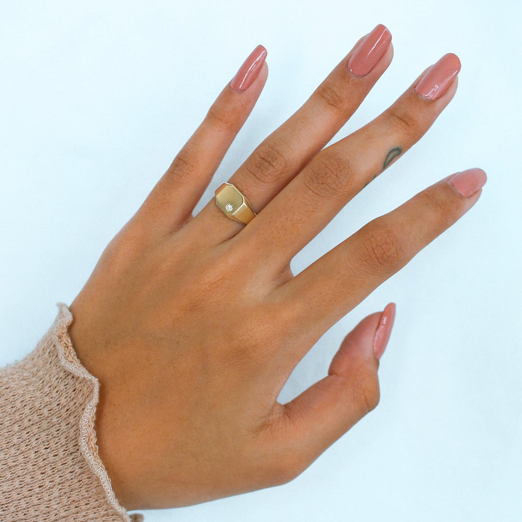 Square Signet Ring 18k gold stacked on model finger – Foundry