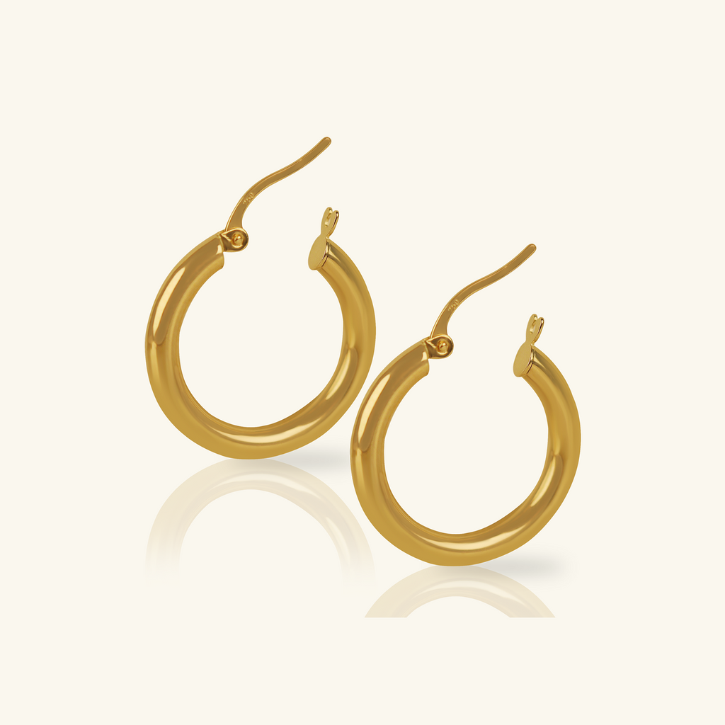 Close-up of latch back on Tube Small Hoops 18k gold – Foundry