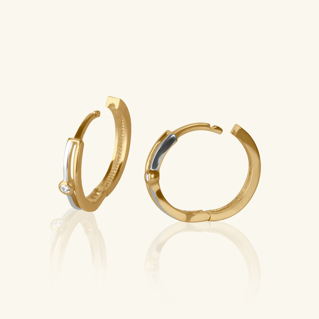 Close-up of saddle back on Two Tone Solo Hoops 18k gold – Foundry