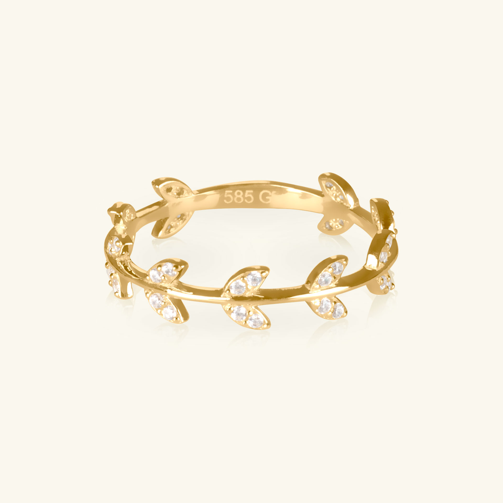 Lily Ring, Made in 14k solid gold