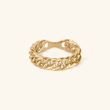 Bold Chain Ring, Made in 14k hollowed gold.   